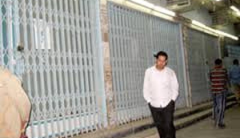 45 يوما لاصحاب المحلات المغلقة من اجل اصلاح وجهاتها و اعادة العمل فيها بالجزائر الوسطى