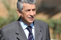 بابا أحمد يشدد على ضرورة  تلقين التكنولوجيات الجديدة للتلاميذ