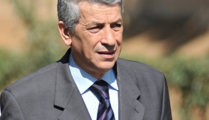 بابا أحمد يشدد على ضرورة تلقين التكنولوجيات الجديدة للتلاميذ