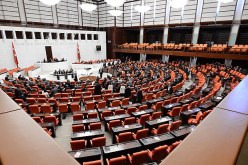 تركيا تقر تعديلا على قانون الإرهاب