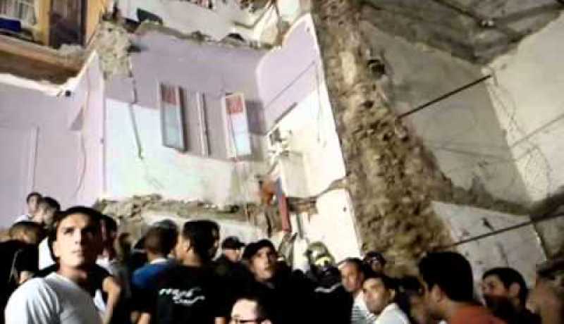 انهيار جزئي بمبنى وسط مدينة سكيكدة