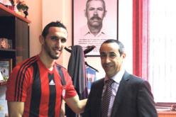 واضح وحنيفي ينضمان رسميا إلى شباب بلوزداد