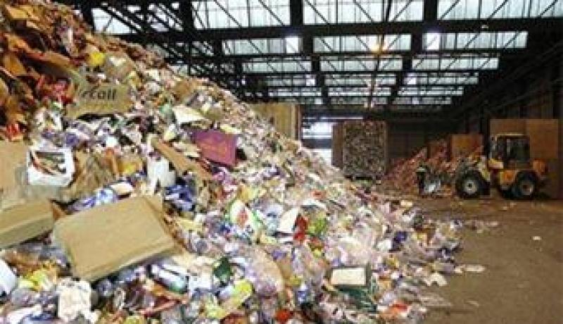 عمال جزائريين في أرضهم لا ينعمون بأدنى شروط العمل في المؤسسات الاجنبية