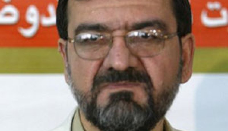 القائد الأسبق للحرس الثورى الايرانى محسن رضائى يعلن ترشحه للإنتخابات الرئاسية المقبلة