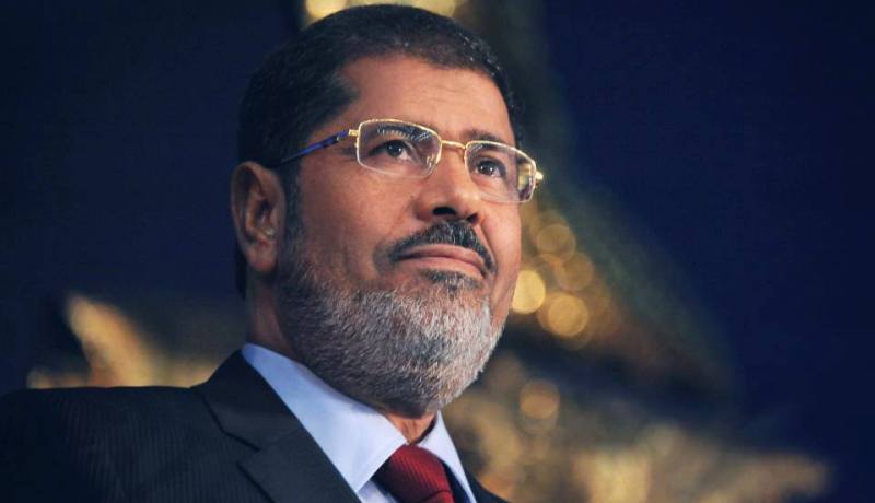 وفد لجنة الحكماء الإفريقية يلتقي بالرئيس المعزول محمد مرسي