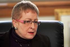 وزيرة الثقافة تحيي ثراء أعمال لزهر حكار