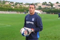 و.سطيف يطلب من الاتحادية تسريح الحارس خضايرية لمرافقه الفريق الى الغابون