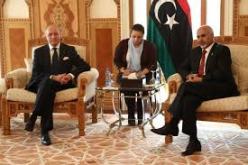 المقريف يقول لفابيوس أن تفجير سفارة فرنسا بليبيا يعد عملاً إرهابياً
