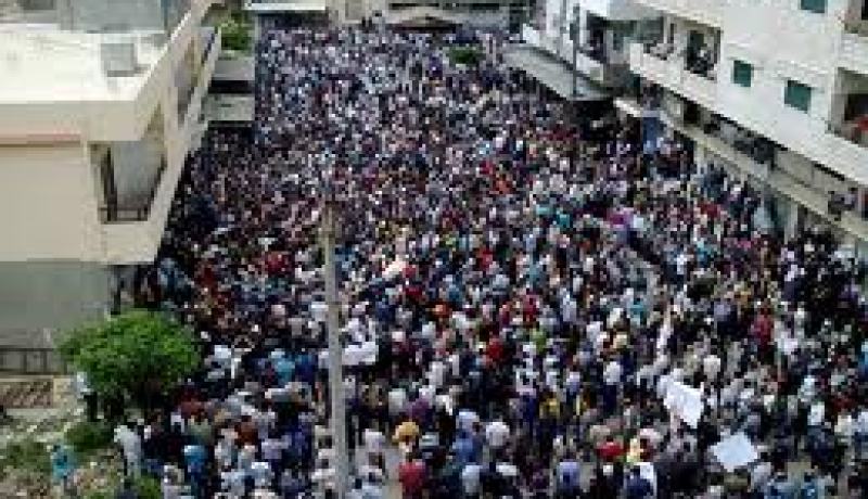 مظاهرة حاشدة في صنعاء للتنديد بأي هجوم عسكري ضد سوريا