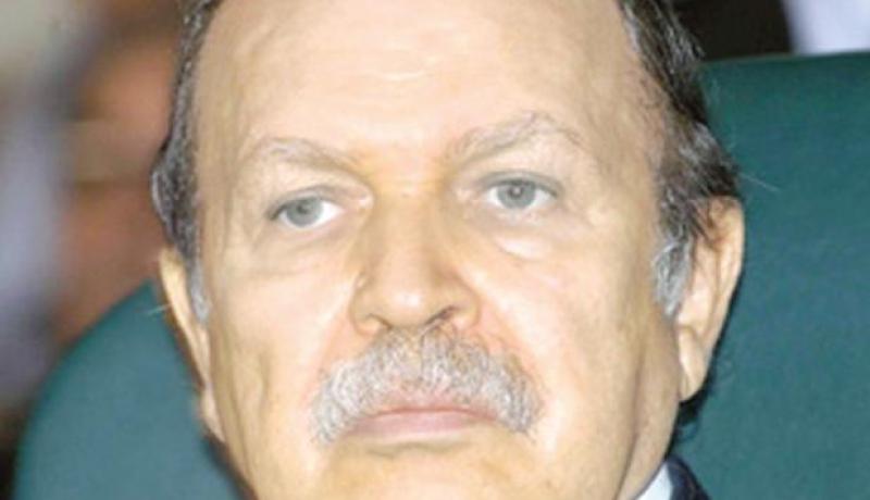 الجزائر تقترح المساهمة في تشكيل الجيش و الشرطة الليبيين