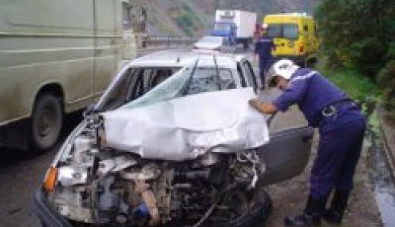 هلاك شخص وإصابة إثنان آخران بجروح خطيرة في حادث مرور بقسنطينة