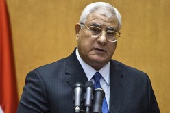 قرار جمهورى مصري بتعديل يمين الطاعة لضباط الجيش وحذف جملة مخلصاً للرئيس
