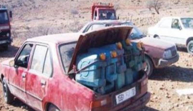 حجز 1720 لتر من الوقود وسيارتين مهيئتين للتهريب في تلمسان
