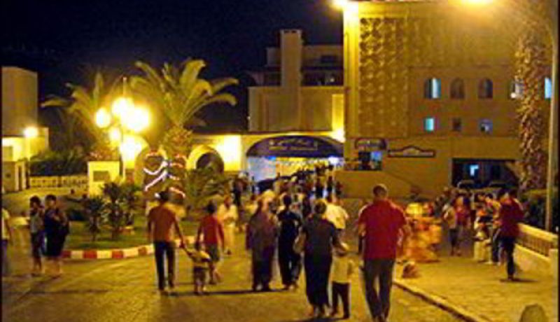 الجزائر العاصمة تستعيد أجواء السهرات الرمضانية