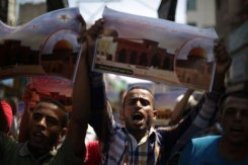 تظاهر آلاف الفلسطينيين في غزة نصرة للقدس ورفضا للمفاوضات