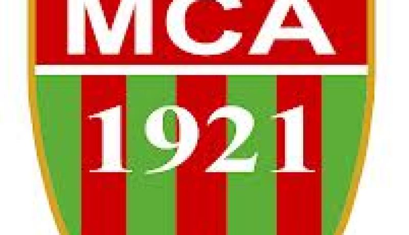 صبري غربي رسميا في المولودية لمدة عامين