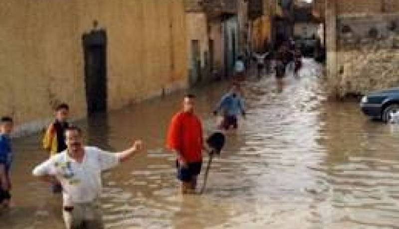 مياه الأمطار تغمرعدة مساكن بالبويرة