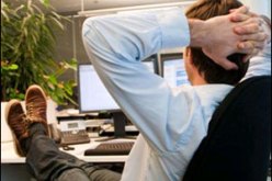 إغفال الراحة بالعمل يعرض للاحتراق النفسي