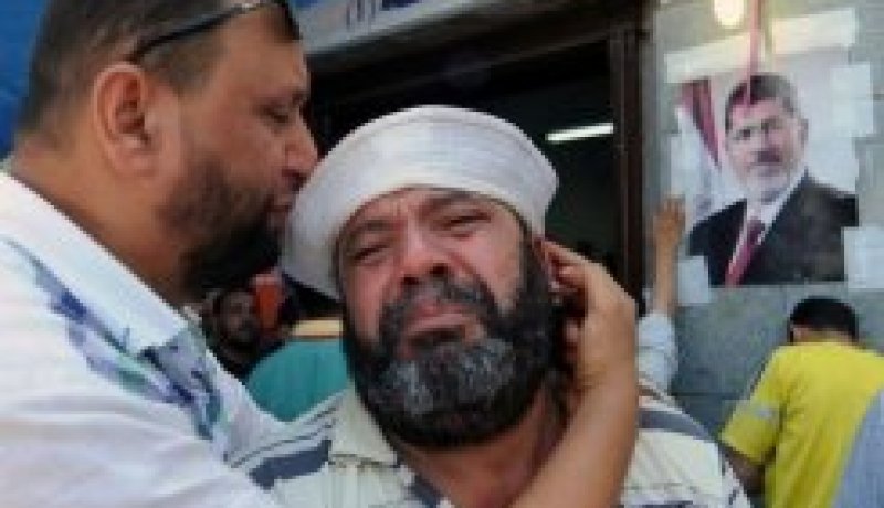 باريس تدعو الاطراف في مصر والجيش الى اكبر قدر من ضبط النفس