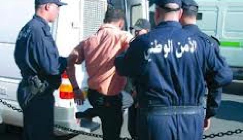 تفكيك شبكة تزوير وثائق هوية وصكوك بريدية بسيدي بلعباس