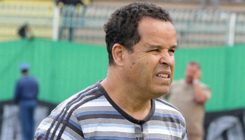 مدرب اتحاد الحراش بوعلام شارف يتراجع عن استقالته ويستأنف العمل