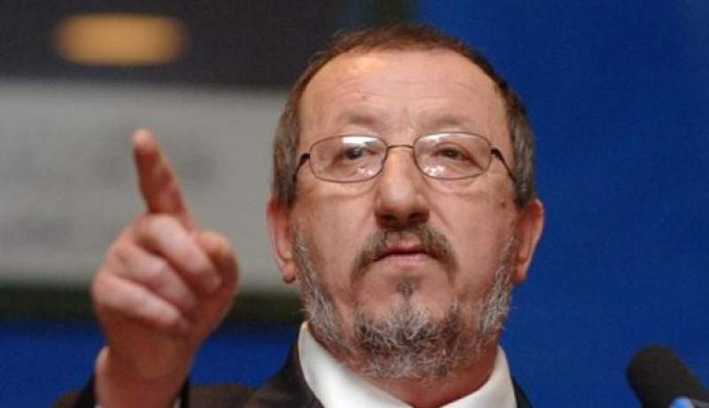 المركزية النقابية تدعو إلى بعث الصناعة الوطنية وحماية المنتوج المحلي