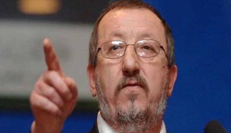 الاتحاد العام للعمال الجزائريين يرغب في إعادة إدراج الترخيص بالاستيراد