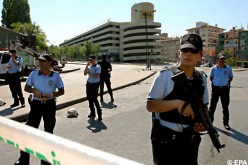 الشرطة التركية تعتقل 30 شخصا على علاقة باحتجاجات منتزه جيزي