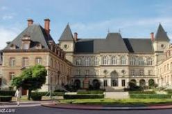 الجنسية الجزائرية هي الأكثر تمثيلا من طرف طلابها بباريس