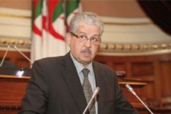 سلال يأمر الولاة بإيلاء “أهمية خاصة” للعقار الصناعي