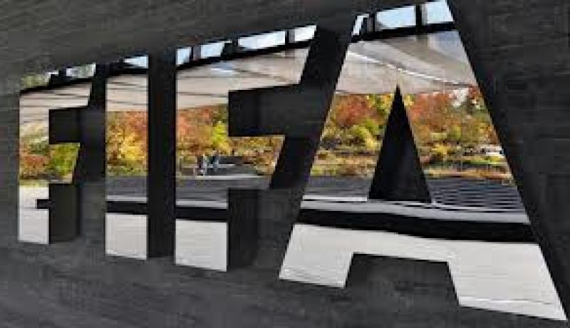الفيفا يطلق طوابع بريد تذكارية لمونديال 2014