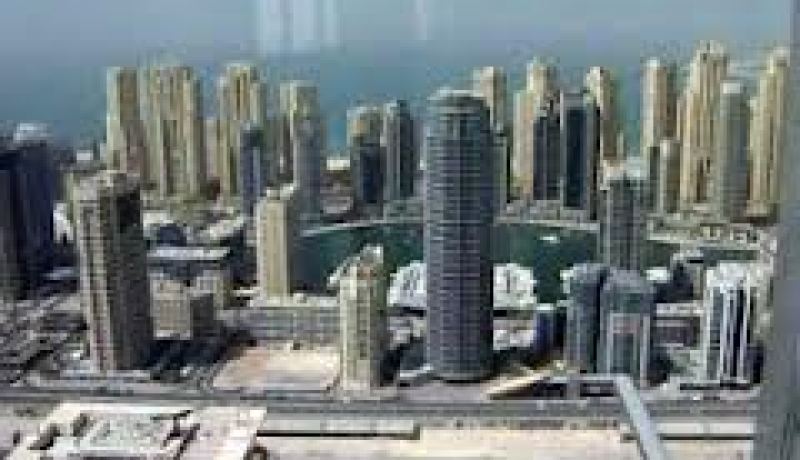 الإمارات تدرس فرض ضريبة على تحويلات الأجانب للخارج
