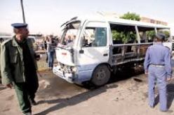 انفجار يستهدف حافلة تقل عناصر من القوات الجوية اليمنية في صنعاء