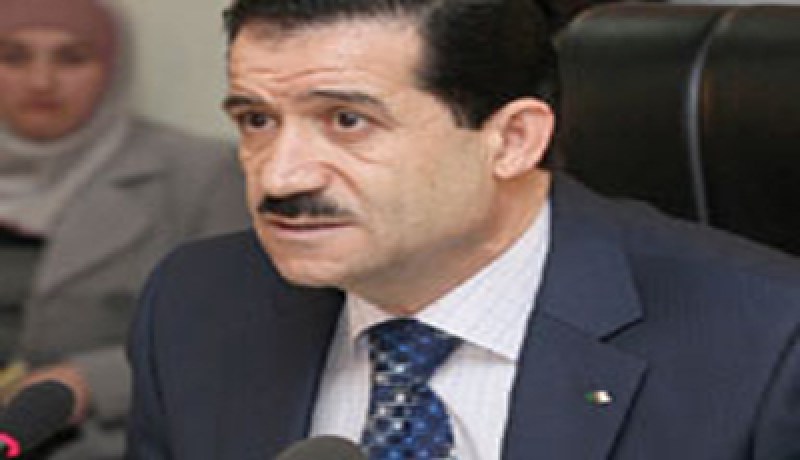 غول يصرح عن برنامج خاص لتحديث الطرقات عبر كامل انحاء الوطن