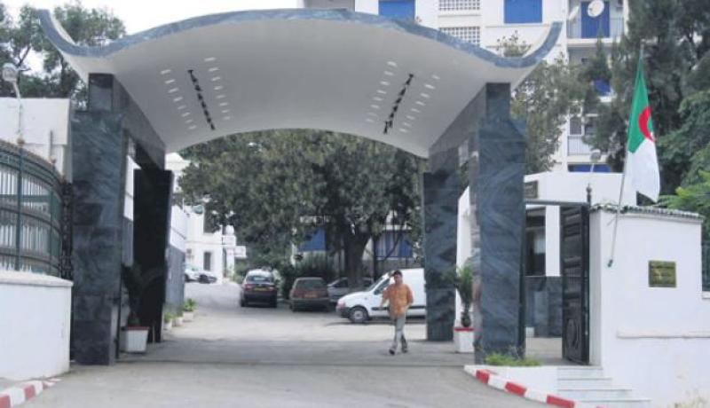 يوم الأربعاء 1 ماي عطلة مدفوعة الأجر بمناسبة عيد العمال