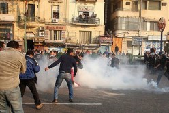 اشتباكات في عدة مدن مصرية منها القاهرة خلال مسيرات لمؤيدي مرسي