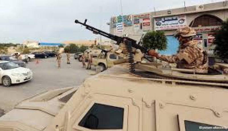 حالة نفير عام في بنغازي والجيش يدعو كافة العسكريين إلى الالتحاق بثكناتهم