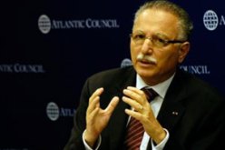 الخارجية المصرية تنفى لقاء أوغلو بالمعزول وتؤكد انه أجرى اتصالا هاتفيا بـفهمى