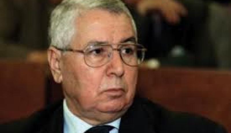 بن صالح يستقبل سفير سلطنة عمان بالجزائر