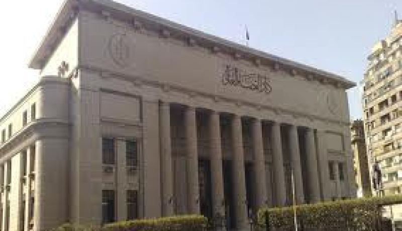 القضاء الإداري المصري يقرر وقف الانتخابات البرلمانية، وتحيل القانون إلي المحكمة الدستورية