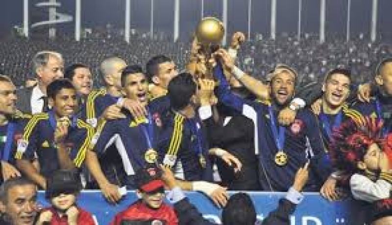 مكافأة بمبلغ 1.5 مليون دينار لكل لاعب من اتحاد الجزائر نظير التتويج بلقب كأس العرب نسخة 2013