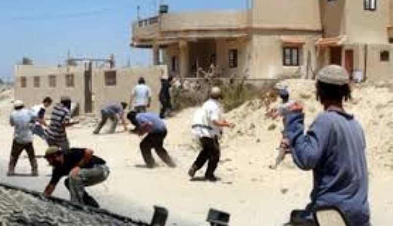 المستوطنين يعتدون على الفلسطينيين بالضفة الغربية
