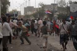 مصرع وإصابة 12 جنديا في اشتباكات بين جنود وقوات الحرس الرئاسي باليمن