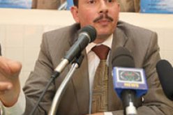 ساحلي يعلن فتح قطاع في التكوين المهني قريبا أمام المهاجرين الجزائريين الشباب