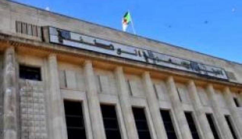 بن صالح يدعو الى تفعيل آليات الرقابة البرلمانية