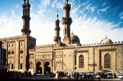 خطيب الجامع الأزهر يدعو المصريين جميعا إلى مصالحة وطنية حقيقية