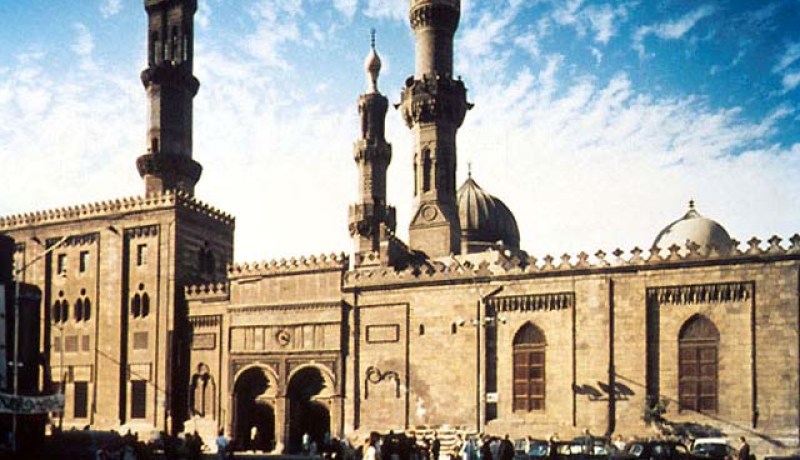 خطيب الجامع الأزهر يدعو المصريين جميعا إلى مصالحة وطنية حقيقية