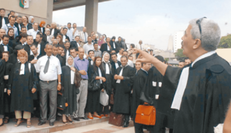 مشروع قانون تنظيم مهنة المحاماة على طاولة البرلمان الأحد القادم
