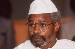 وضع الرئيس التشادي السابق حسين حبري قيد الحجز الاحتياطي في دكار