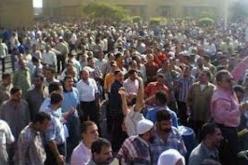 عمال مصنع الأجر بتلمسان يقطعون الطريق مطالبين بالتحقيق مع المدير الهارب